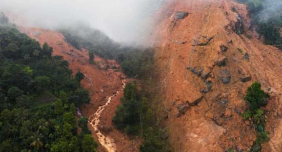 දිට්වා නිසා විශාල ප්‍රමාණයේ නායයෑම් 1200ක්!